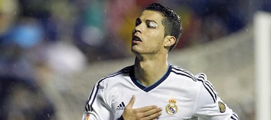 在分析侯煜 在分析侯煜