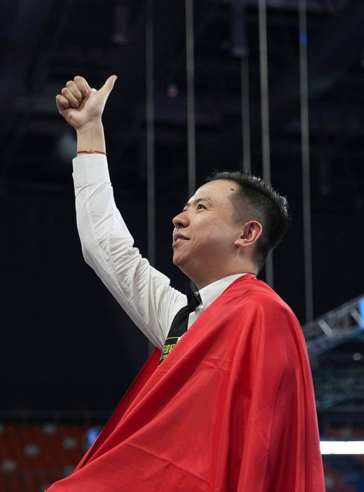 球迷行为对 球迷行为对