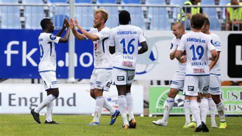 张玉宁表现 张玉宁表现