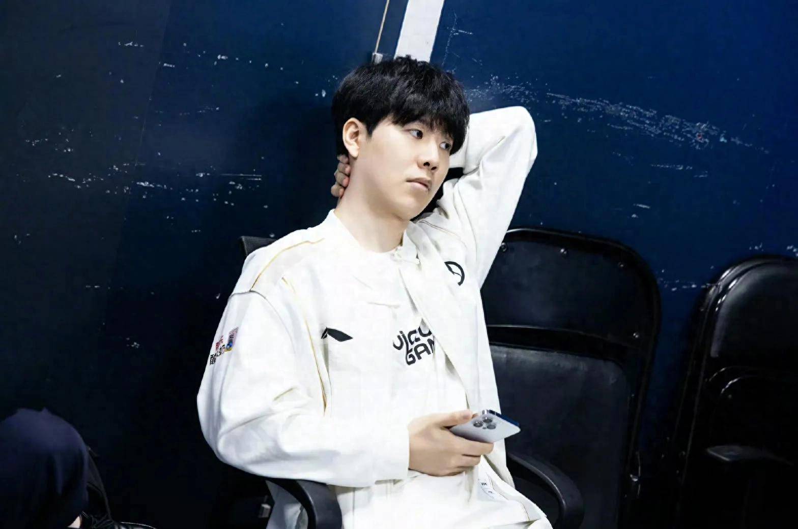 而是执行力 而是执行力