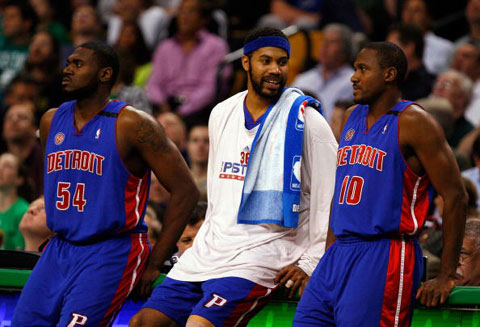 后腰间距收 后腰间距收